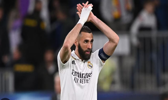 رسميا.. ريال مدريد يعلن رحيل كريم بنزيمة عن النادي الملكي