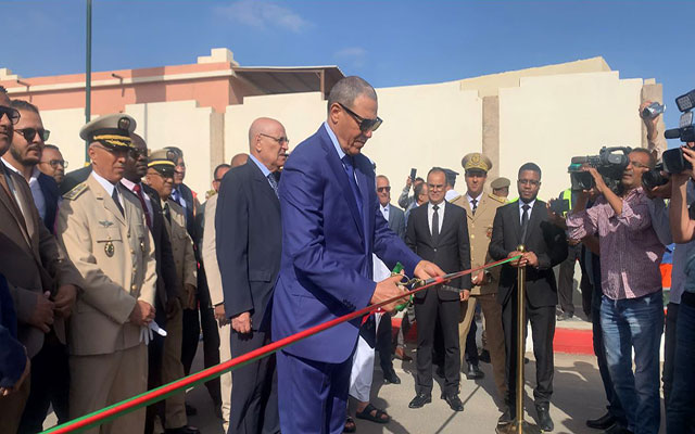 ستساهم في تلحيم الداخلة بتيزنيت.. افتتاح قنطرة كبيرة على وادي الساقية الحمراء بالعيون