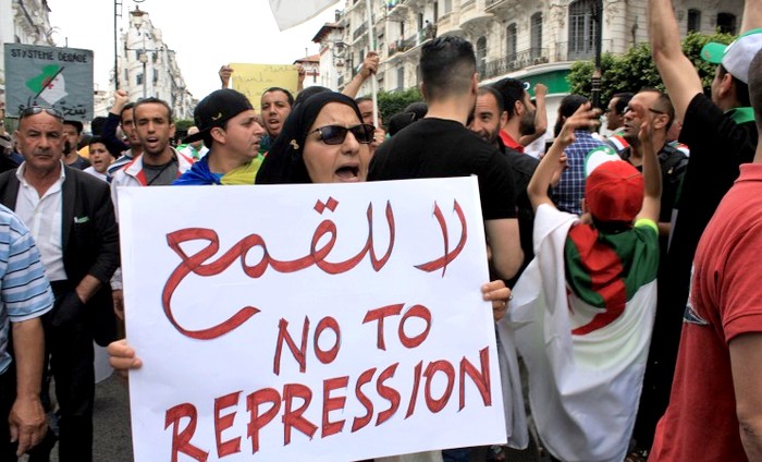 منظمات حقوقية دولية تنضم لتوصيات المقررة الأممية الخاصة بالإفراج عن سجناء الرأي بالجزائر