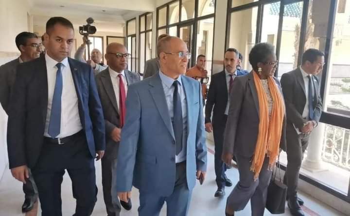 القنصل العام للولايات المتحدة الأمريكية بالمغرب في زيارة لسطات 