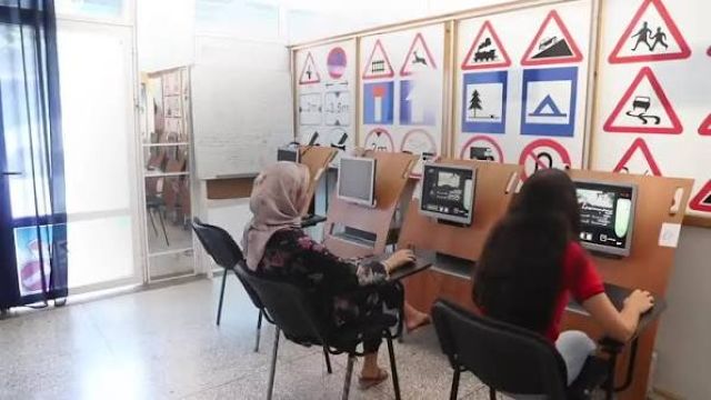 مطالب بتمكين هذه الفئة من مدربي تعليم السياقة من بطائقهم وتسجيلهم في النظام المعلوماتي