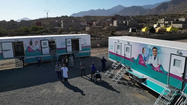 خنيفرة.. أزيد من 600 مستفيد من القافلة الطبية "أزير الصحة المتنقلة"